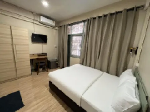 Bangwa House - MRT Bangwa Station Hotel in zona Stazione di Bang Wa BTS