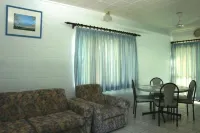 Sky View Units Bowen
