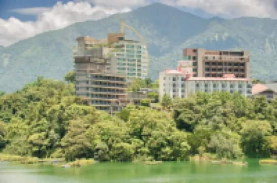 Bishui Shanju Lakeside B&B Các khách sạn gần Hồ Nhật Nguyệt