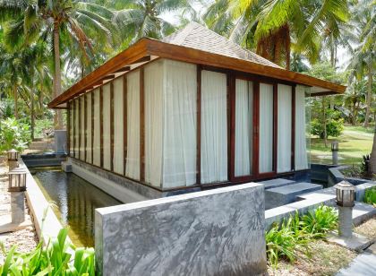 บ้านทรายทอง บีช รีสอร์ท