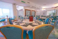 Hotel Santa Gilla - breakfast