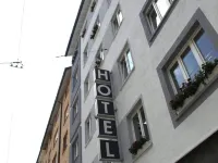 Central-Classic Hotel Отели рядом с достопримечательностью «Штутгарт-Запад»