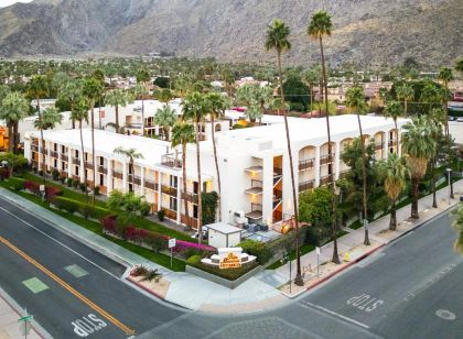 Palm Mountain Resort & Spa