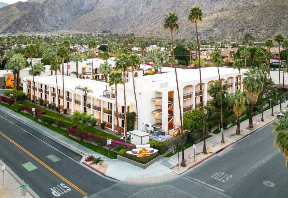 hotel overview picture