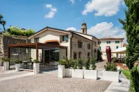 Castrum Wine Relais