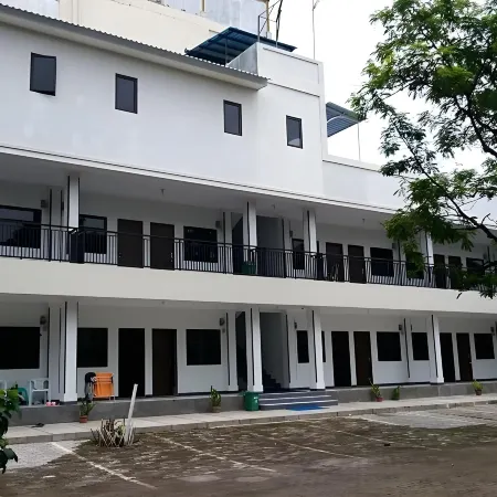 Penginapan Surya