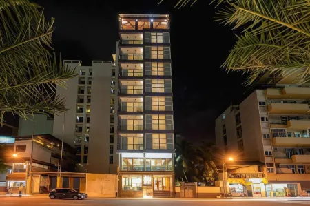 Summer Beach Maldives Отели рядом с достопримечательностью «Транс Малдивиан Эруэйс»