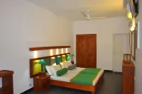Star Beach Guest House - 2-Star