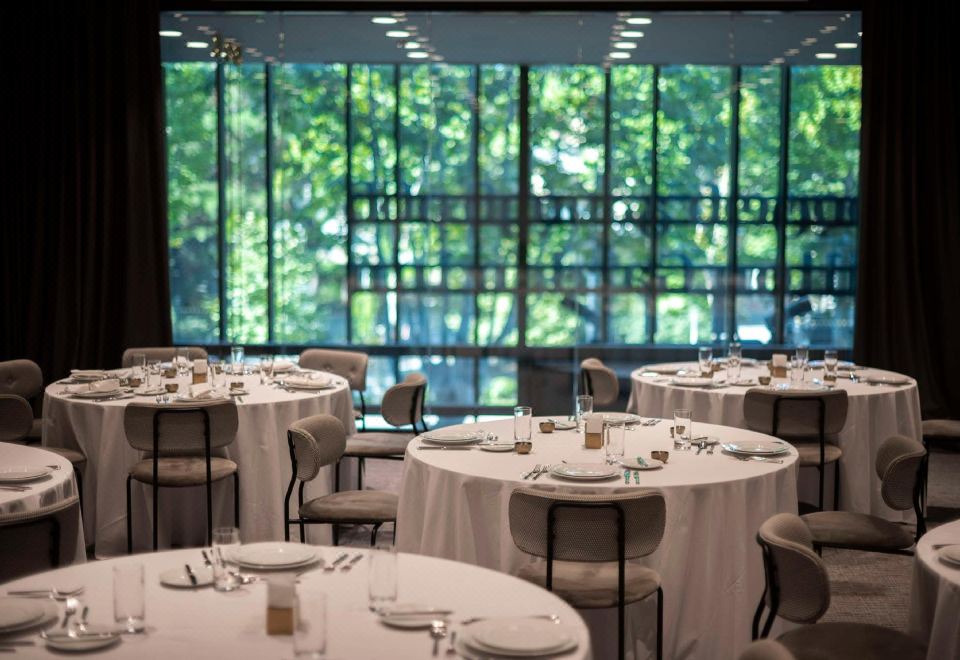 힐튼 가든 인 트빌리시 차브차바제