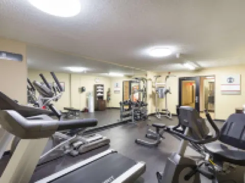 Spark by Hilton Cleveland Beachwood Hotels in Beachwood