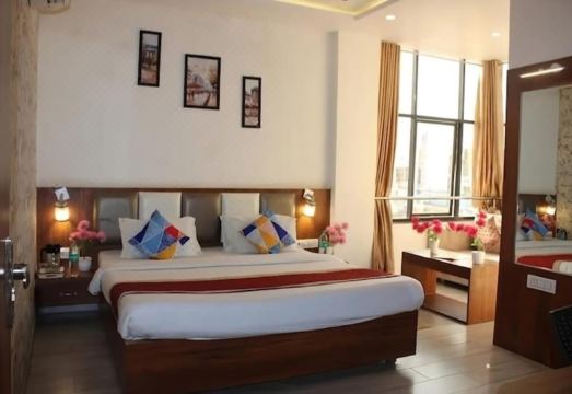 Hotel Jai Palace - Housity