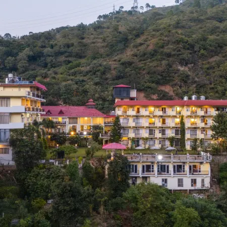 Justa Riverside Resort Srinagar