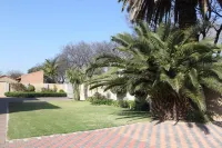 Ikaze Guest House - parking