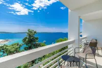 Beach Bay Hvar Hotel - Meerblick