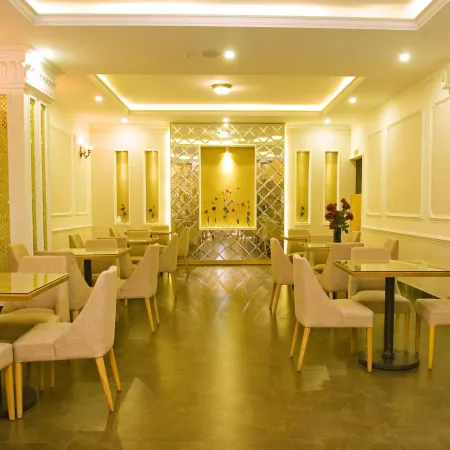Elegant Hotel