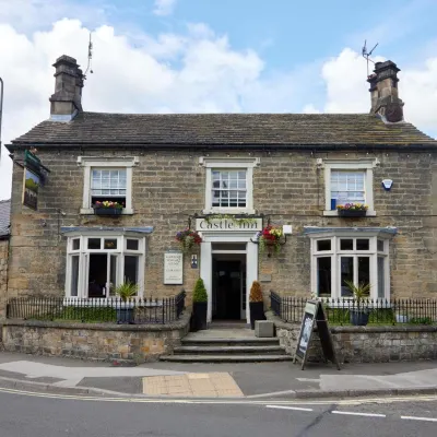 Castle Inn by Greene King Inns Hotels near Chatsworth House