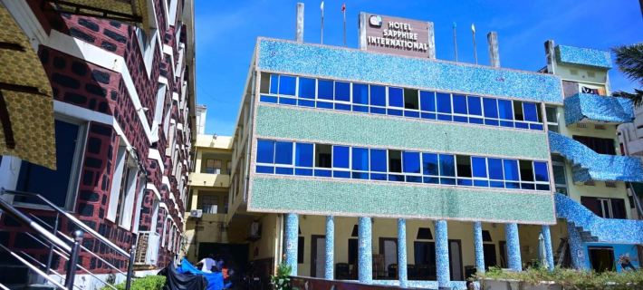 Hotel Sapphire International Hotele w: Puri