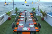 Lalaguna Villas Luxury Dive Resort and Spa - breakfast