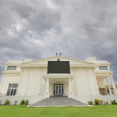 The Grand Monarch Hotel, Ujjain