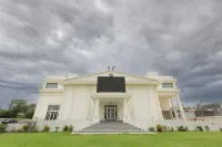 The Grand Monarch Hotel, Ujjain - parking