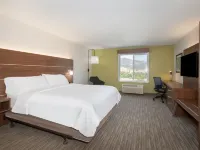 Holiday Inn Express YREKA-SHASTA AREA by IHG Hotels in Yreka