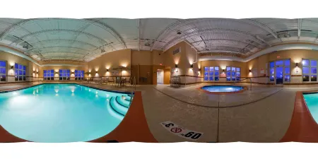 Holiday Inn Express Wixom Отели в г. Уиксом