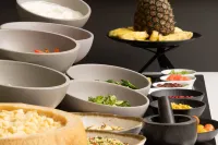 克魯拿波卡市中心萬怡飯店 - 早餐