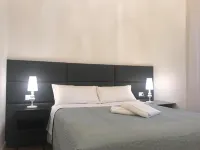 Motta Palace Apartments & Rooms