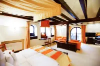 Burg & Gästehaus by Schwarzenstein Hotels in Geisenheim