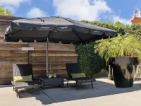 The Greens Hotel on Del Paso Các khách sạn gần Khu thương mại hội chợ Arden