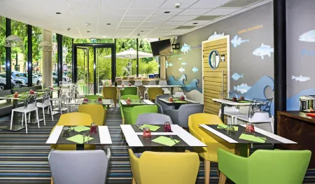 Ibis Styles Strasbourg Avenue du Rhin Отели рядом с достопримечательностью «Университет Страсбург»