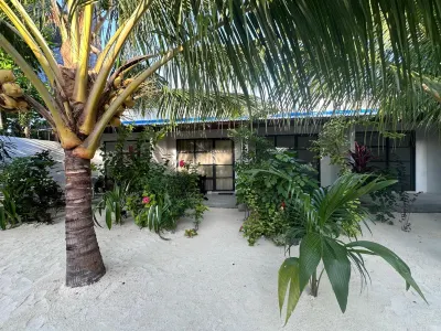Boli Villa Hotels near Thoddoo