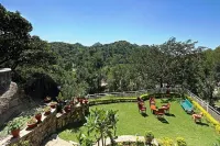 케사르 바완 팰리스