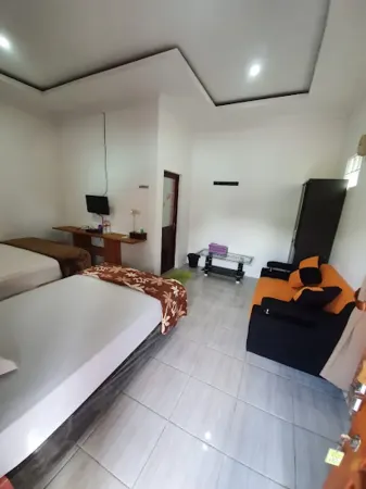 Villa Tenjo Gunung Отели в г. Sukabumi Regency