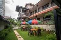 Shrubbery Palms Resort