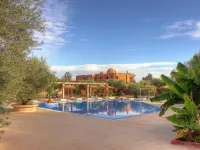 La Maison des Oliviers Hotels near Noria Golf Course