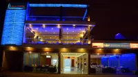 Beach Corridor Hotel & Spa with Free Airport shuttle Hotel di Negombo