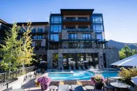 Limelight Hotel Ketchum - Pools
