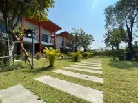 BaanPloen Hotels in der Nähe von Wat Khao Tham Prathun