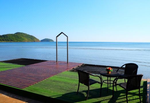 뉴 트래블 비치 리조트 수영장