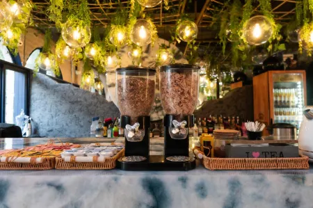 Ipanema Beach Hostel Отели рядом с достопримечательностью «Instituto Moreira Salles»