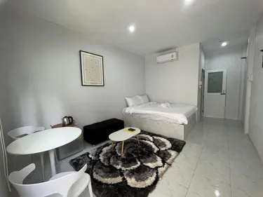 รูปภาพของเดอวิลล์ 17