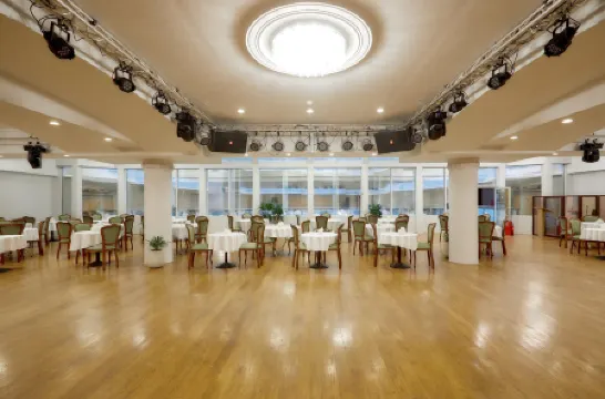 AZIMUT Отель Ярославль (Азимут Ярославль)