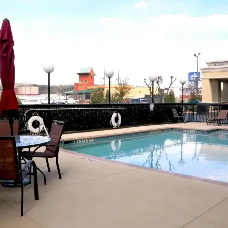 Hampton Inn & Suites Birmingham-Pelham (I-65)