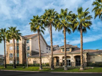 Homewood Suites by Hilton Ontario-Rancho Cucamonga Hotel in zona Day Creek Park