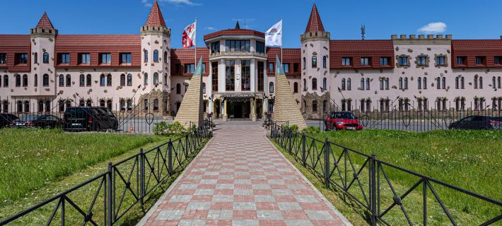 Fort Kolesnik Hotel Hoteles en Pushkin