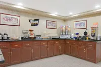 帕西帕尼豪生快捷酒店 - 早餐