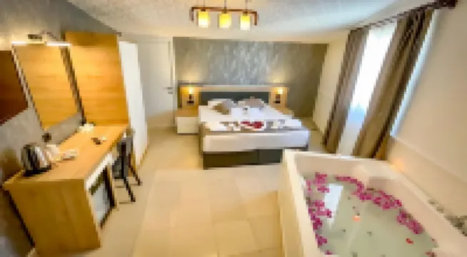 Bloomtalya Hotel