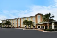 Spark by Hilton Wilmington Carolina Beach Rd Hotels in New Hanover County