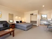 Centre Court Motel โรงแรมในเบลนไฮม์